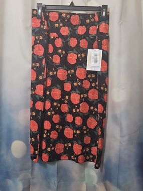LuLaRoe Black Pencil Skirt with Red Rose Print